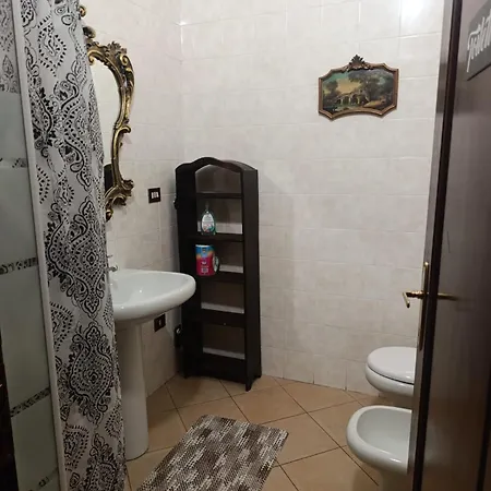 Bologna Hosting Economy - Soggiorni Convenienti A Bologna בולוניה