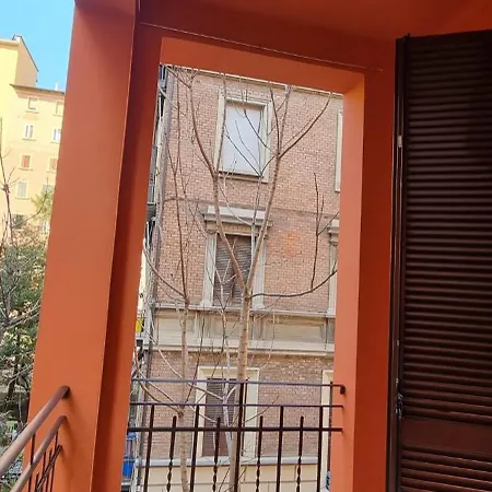 Lejlighed Bologna Hosting Economy - Soggiorni Convenienti A Bologna *