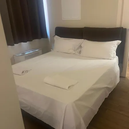 Bologna Hosting Economy - Soggiorni Convenienti A Bologna 公寓 *